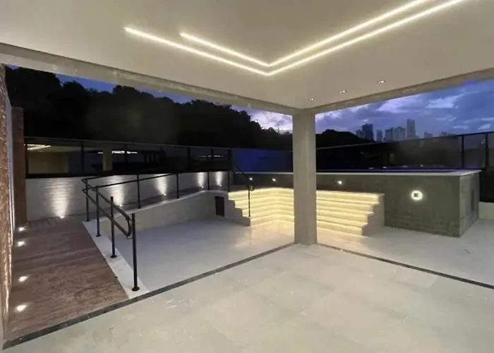 Lindo Flat Na Rua Da Praia